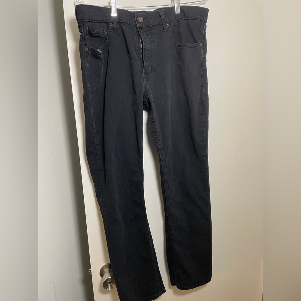 * 36/30 black Levi’s 511 jeans